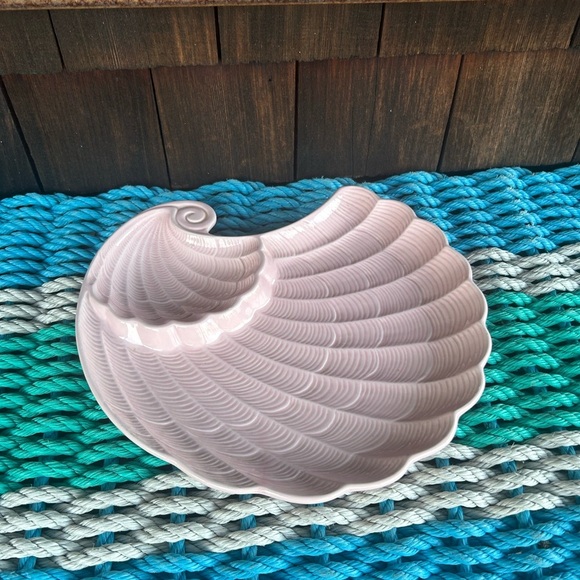 Large Pink Shell Serving Platter Shafford Original measures 11.75 x 8.75 x 5. - Picture 3 of 6